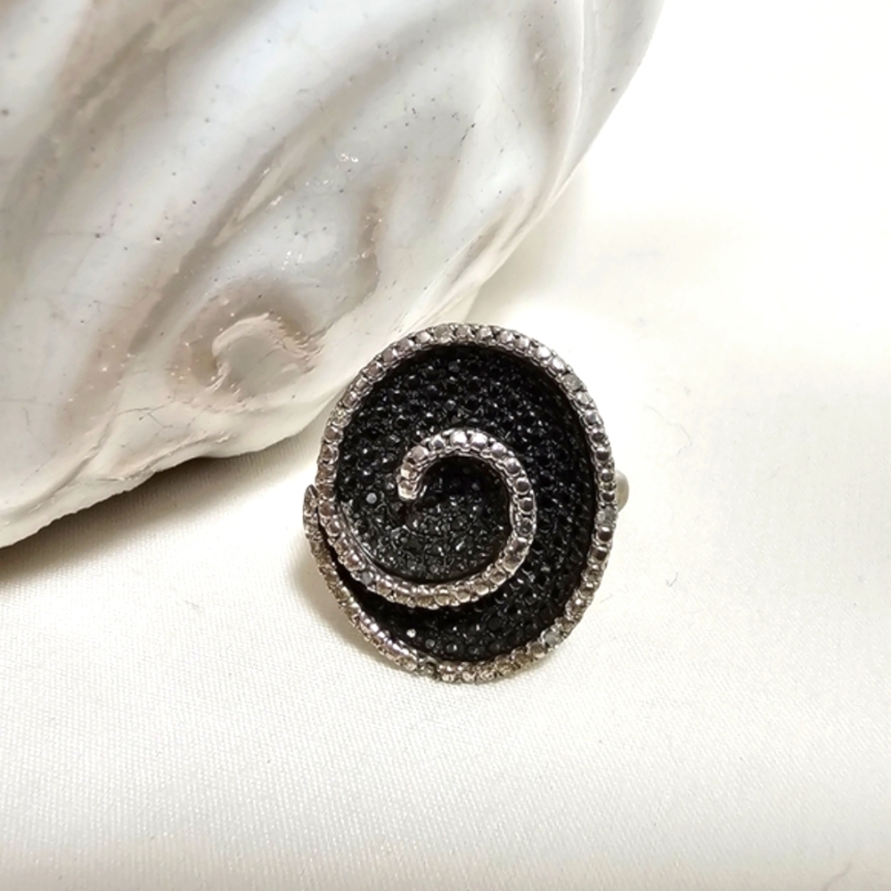 Black Spinel Swirl Ring | Sterling Silver Statement Ring | Size 8